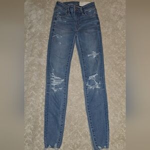 American Eagle Outfitters Distressed Skinny Jeans